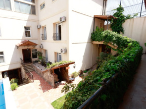 Отель East Legend Panorama