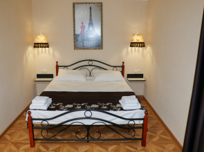 Отель София