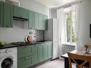 Апартаменты Кварт-Отель, Садовая-Триумфальная, 18