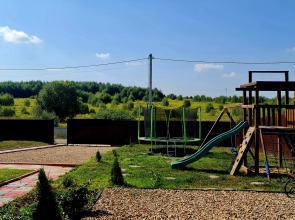 Частный Дом с Красным Залом