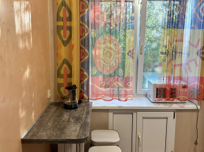 Квартира уютная двухкомнатная в тихом районе