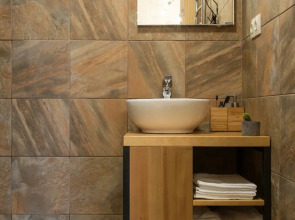 Отель София