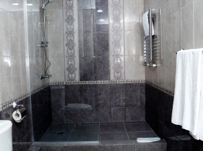 Бутик-Отель Tomu's