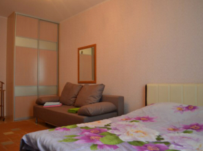 Апартаменты на шоссе Космонавтов 118