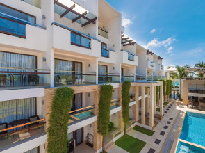 Курортный отель The District Boracay