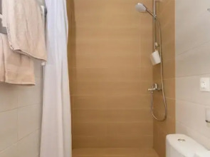 Апартаменты Мини студия с Панорамным Окном и парковкой