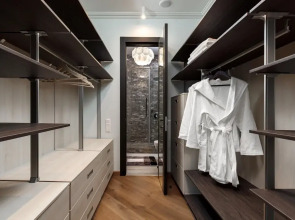 Romantic apart on 71 floor