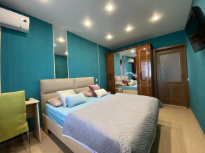 Апартаменты на площади МОПРа