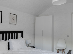 Частный Дом напротив казино с личной парковкой