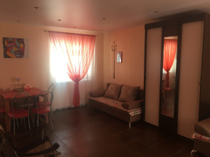 Бунгало Солнечная 40