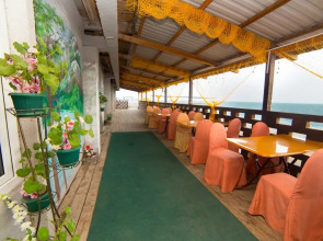 Солнечный летний пансионат