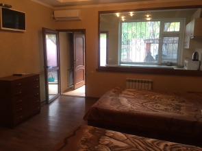 Частный дом Домик в Парке им. Фрунзе