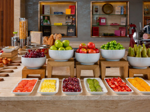 Sheraton Baku Intourist