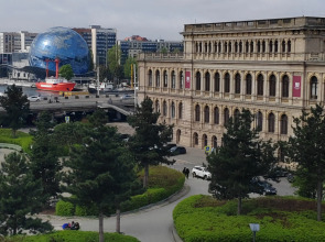 Апартаменты 2-х комнатные с видом на планету Земля