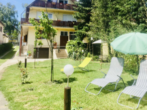 Апартаменты Sunny & Green