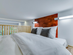 Апартаменты Zverinskiy 2