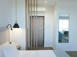 Апартаменты 4Кайф Kristall Studio с видом на море