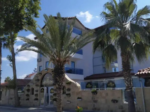 Отель Wonder Life