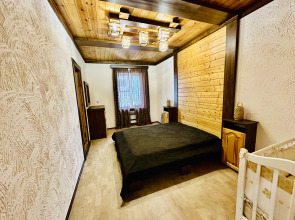 Квартира на Аланской, 25 "Трехкомнатные"