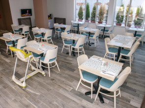 Отель Mint Garni