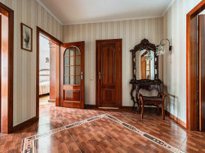 Квартира просторная от трех суток