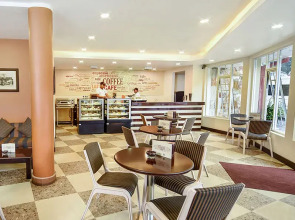 Отель Grand Hotel Nuwara Eliya