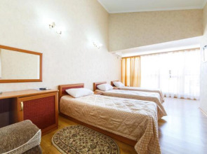 Гостевой Дом Лаура