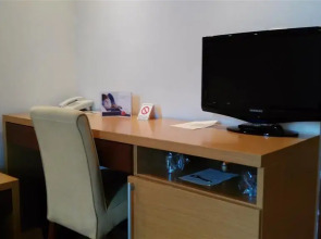 Отель Putnik Inn Belgrade