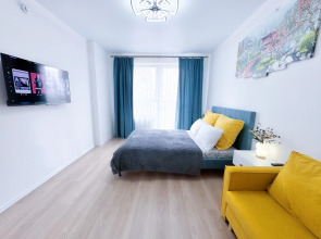 Квартира Вместительная у МРНЦ им. Цыба