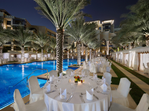 Отель Palace Downtown