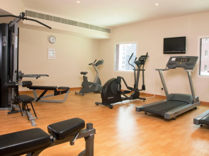 Holiday Inn Express Dubai Internet City an IHG Hotel