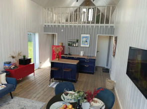 Частный дом Барн рядом с водохранилищем