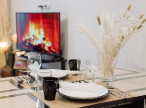 Апартаменты 9 ночей на Островского 5