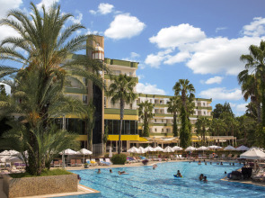 Отель Botanik Hotel & Resort