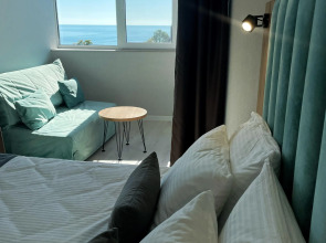 Апартаменты с видом на море и горы