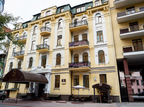 Апартаменты Senator City Center