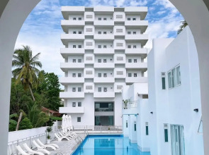 Отель The Up Phu Quoc