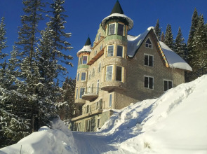 Отель Загородный Замок Эдельвейс