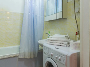 Апартаменты однокомнатные на Республике 67