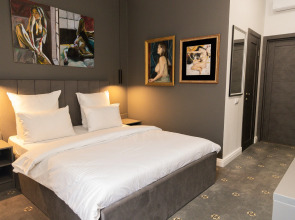 Отель Галерея