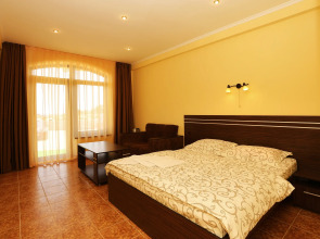 Отель Карамель