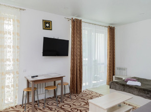 Апартаменты Современная студия на Мира 300