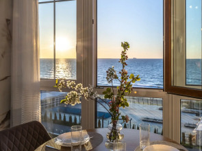 2 - к Апартаменты с прямым видом на море | 1 линия