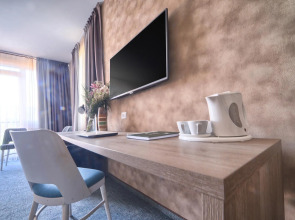 Отель Mint Garni