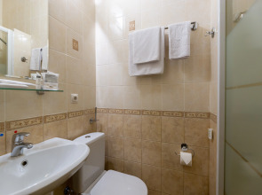 Отель Уралочка