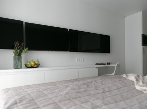 Апартаменты MyhomeYourhome на Салова 61