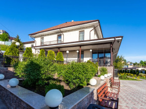 Гостевой дом Введенская Усадьба