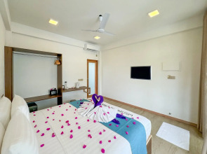 Lagoon Villa Thoddoo