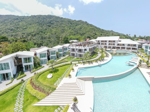 Отель Vannee Golden Sands Resort