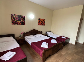 Гостевой дом Адениум585